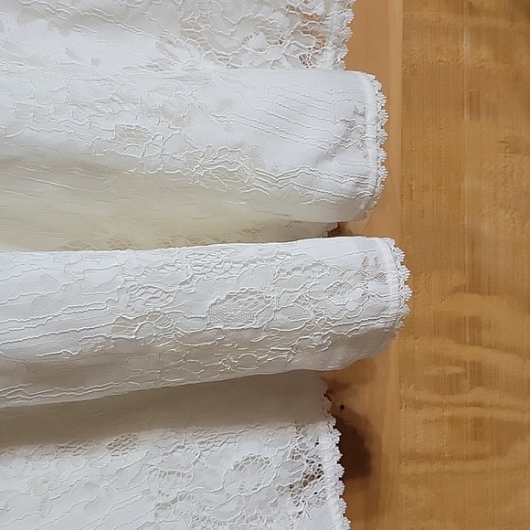 BCBGMAXAZRIA White Lace Dress sz 2 - Picture 3 of 7